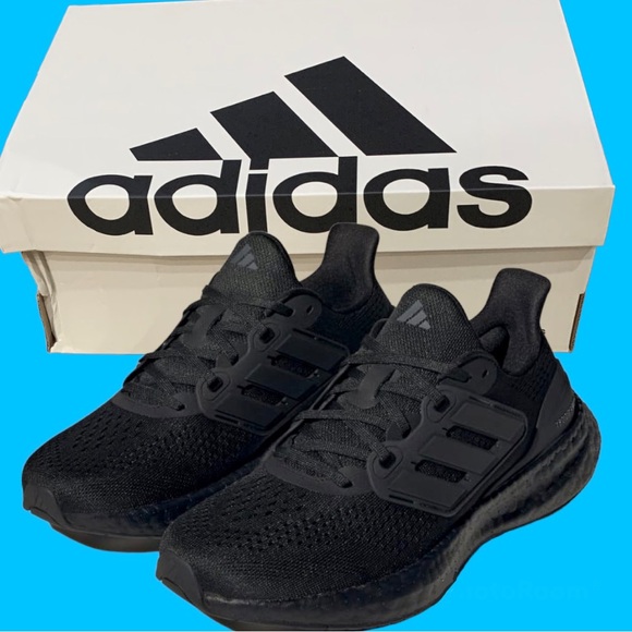 Adidas PureBoost 23 Running Shoes Boost Sneakers with box HANDS-FREE Put on Gift - Picture 1 of 7